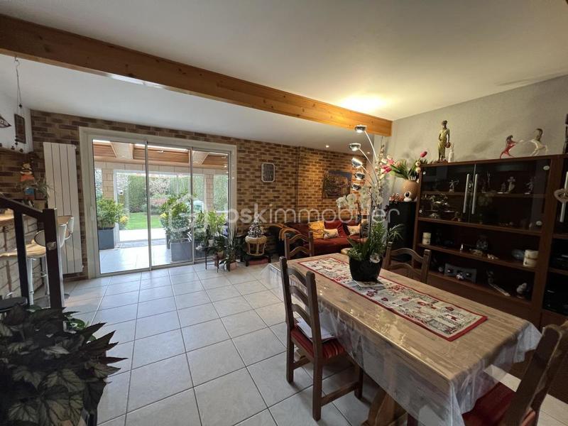 Pavillon - 146 m² - 10 pièces