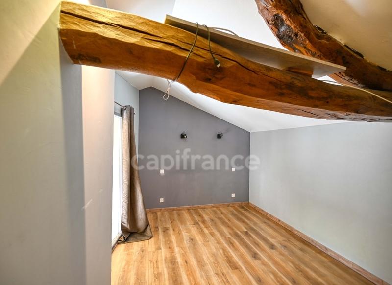 Maison - 193 m² - 6 pièces