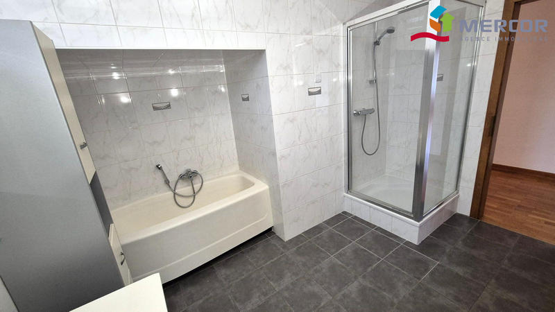 Appartement - 113 m² - 3 pièces