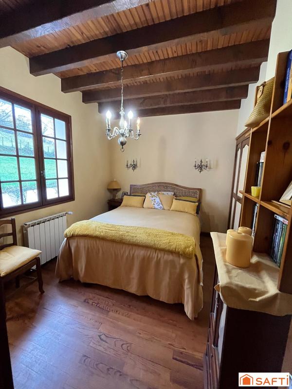 Maison - 152 m² - 7 pièces