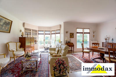 Villa - 207 m² - 7 pièces