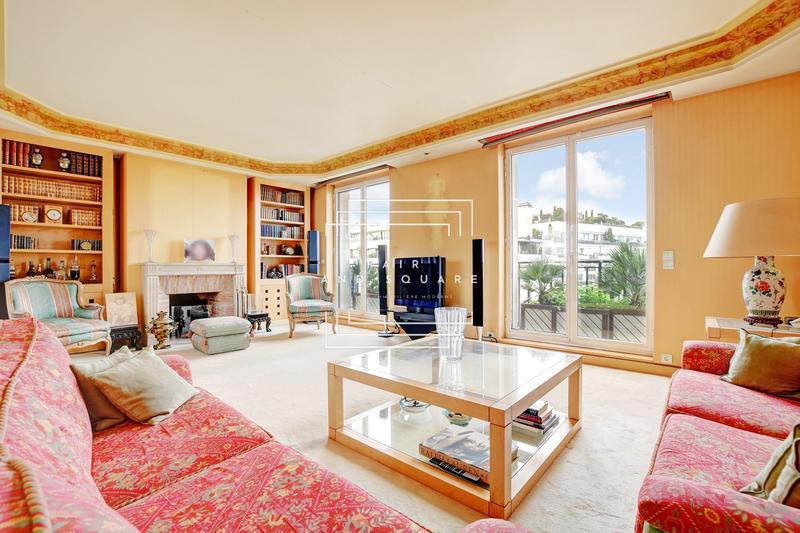 Appartement - 111 m² - 5 pièces