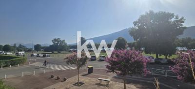 Appartement - 60 m² - 2 pièces