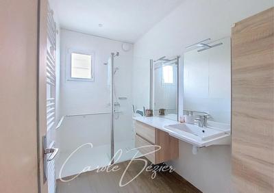 Maison - 122 m² - 5 pièces