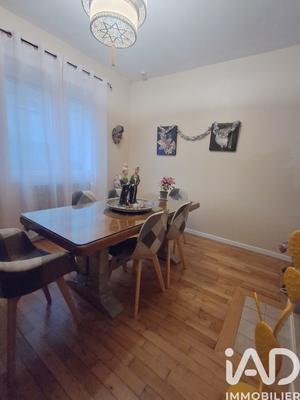 Maison - 100 m² - 6 pièces