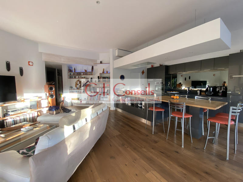 Maison - 154 m² - 5 pièces