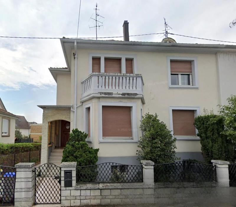 Maison - 146 m² - 6 pièces