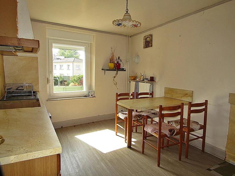 Maison - 189 m² - 8 pièces