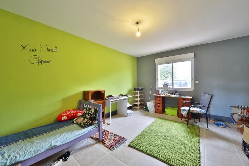 Maison - 281 m² - 8 pièces