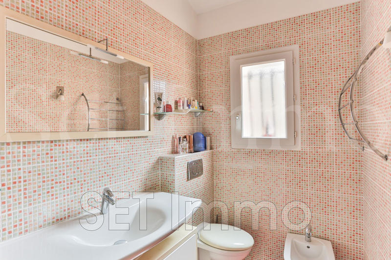 Maison - 170 m² - 4 pièces