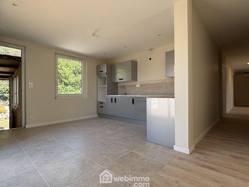 Maison - 184 m² - 6 pièces