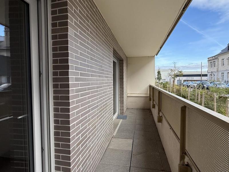 Appartement ancien - 75 m² - 4 pièces