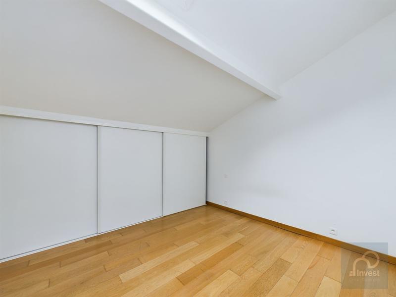 Duplex - 161 m² - 12 pièces