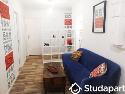 Chambre - 10 m² - 1 pièce