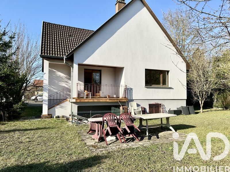 Maison - 103 m² - 5 pièces