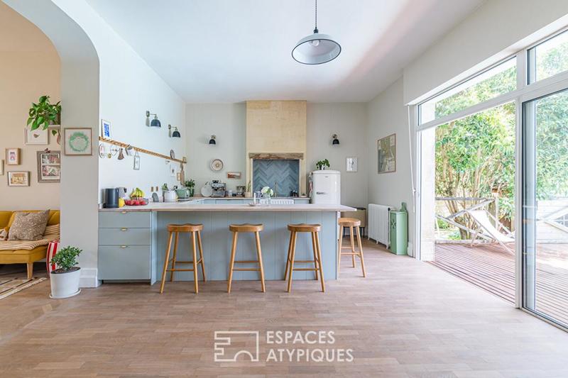 Demeure - 390 m² - 10 pièces