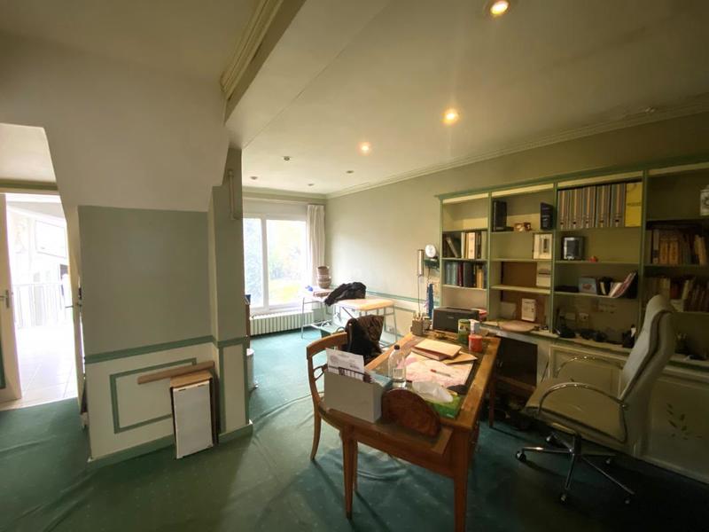 Maison ancienne - 408 m² - 16 pièces