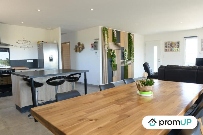 Maison contemporaine - 120 m² - 4 pièces