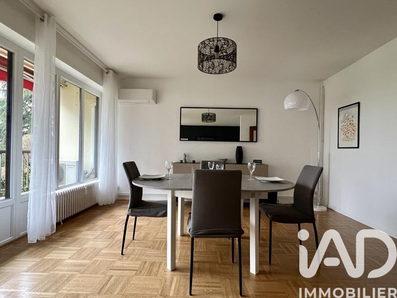 Appartement - 107 m² - 5 pièces