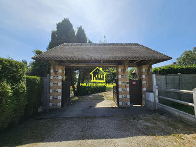 Maison - 261 m² - 7 pièces