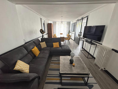 Maison - 175 m² - 7 pièces