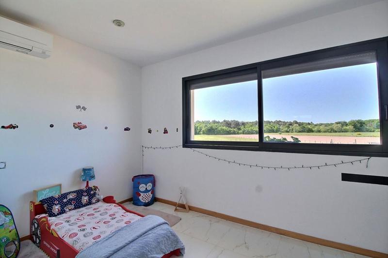 Maison - 288 m² - 7 pièces