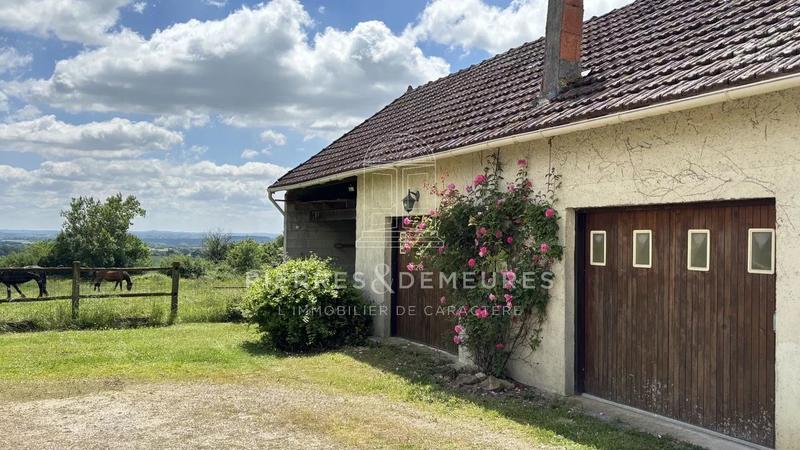 Maison de village - 142 m² - 6 pièces