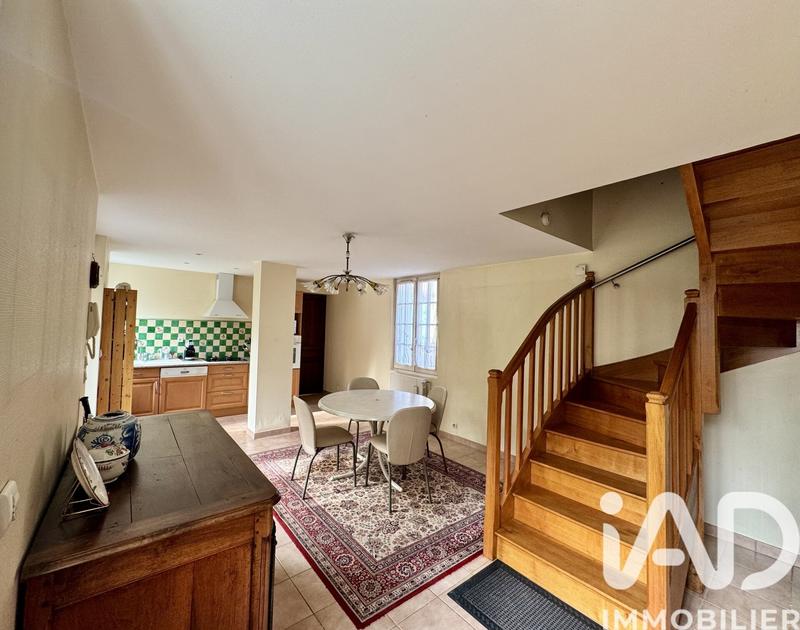 Maison - 136 m² - 5 pièces