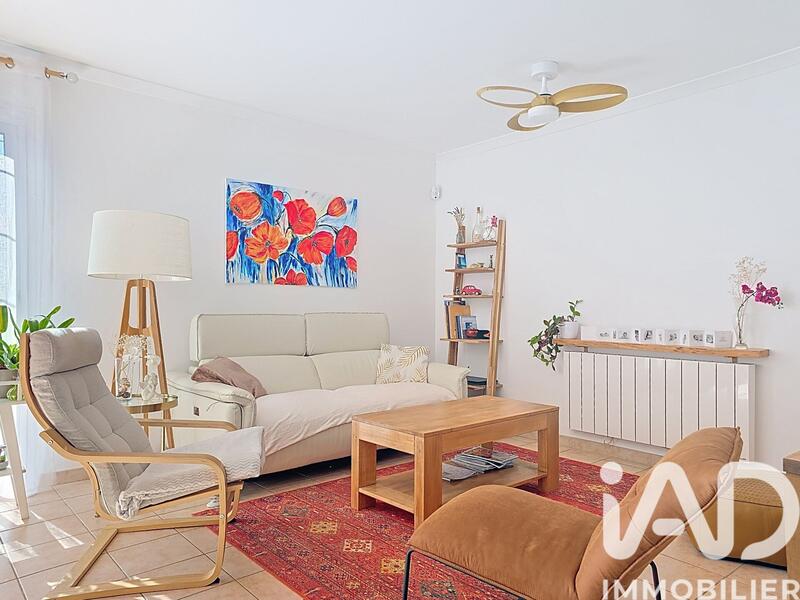 Maison - 90 m² - 4 pièces