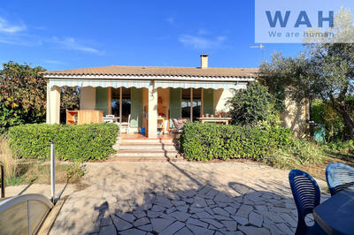 Villa - 100 m² - 5 pièces