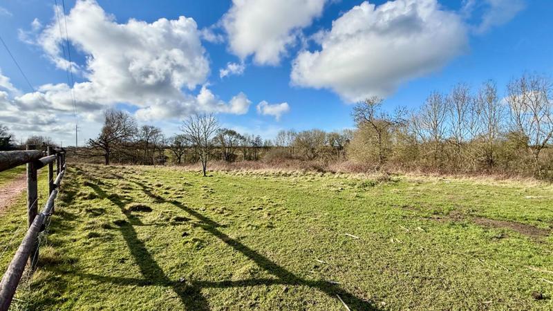 Maison - 195 m² - 6 pièces