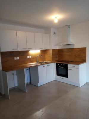 Appartement - 82 m² - 4 pièces