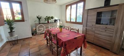 Maison - 87 m² - 4 pièces