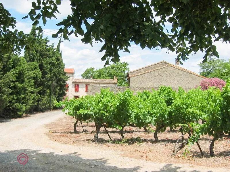 Propriété - 530 m² - 23 pièces