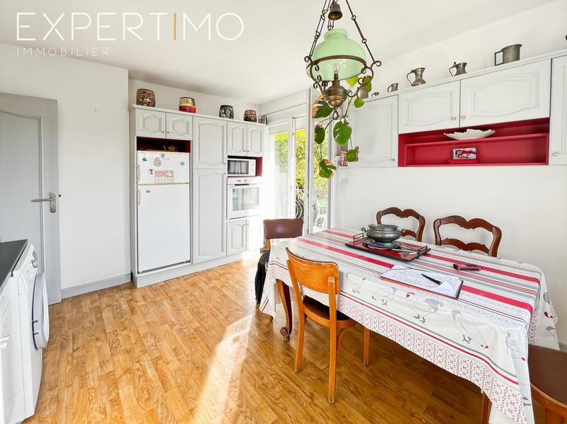 Maison - 161 m² - 7 pièces