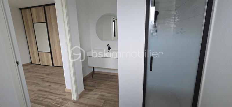 Maison - 177 m² - 6 pièces