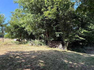 Maison - 377 m² - 6 pièces