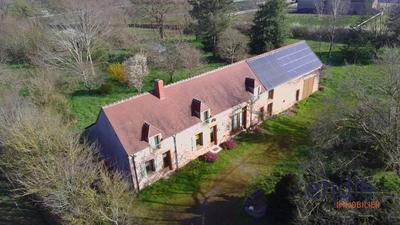 Maison - 170 m² - 7 pièces