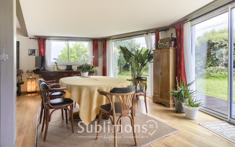 Maison - 179 m² - 5 pièces