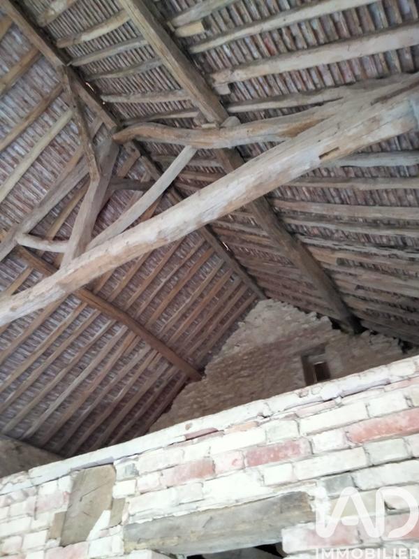 Maison de village - 389 m² - 10 pièces