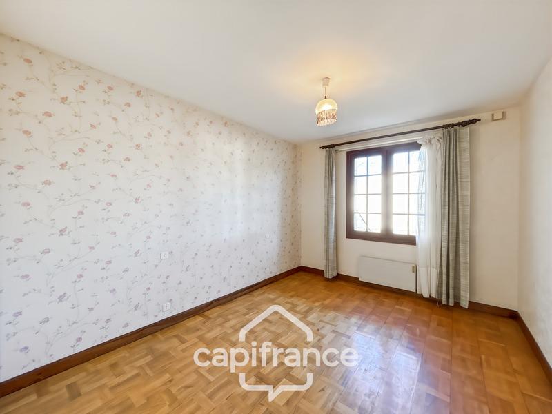 Maison - 165 m² - 6 pièces