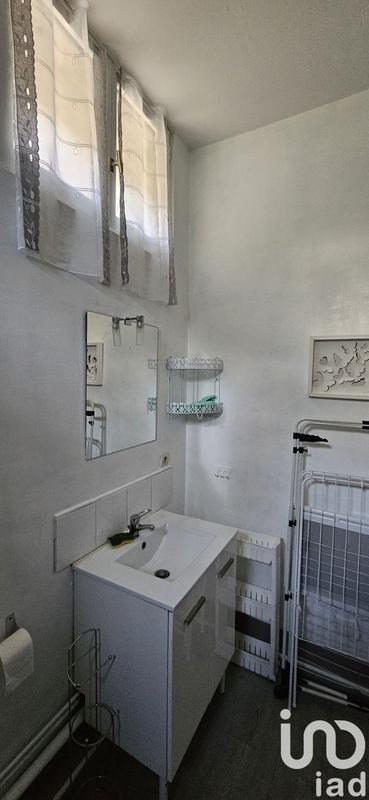 Studio - 25 m² - 1 pièce