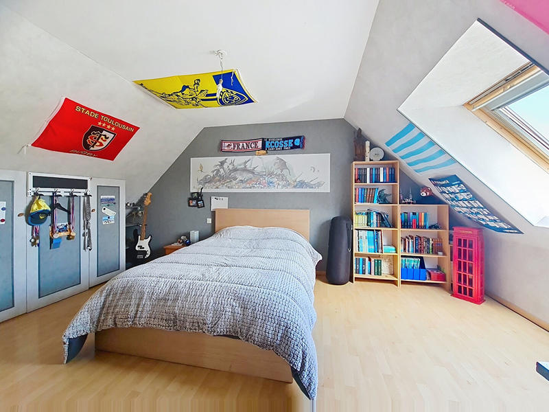 Maison - 142 m² - 7 pièces