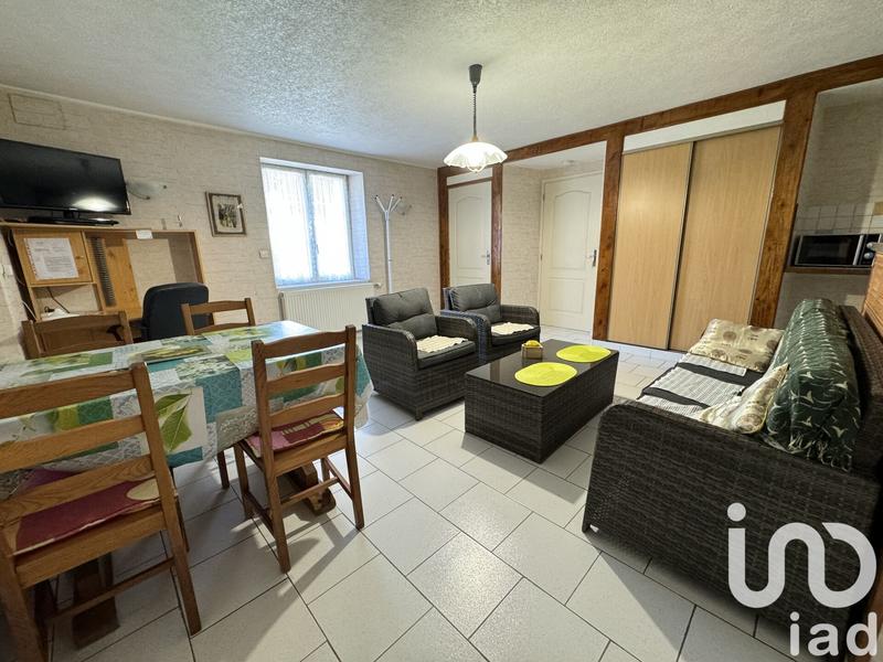 Maison - 254 m² - 9 pièces