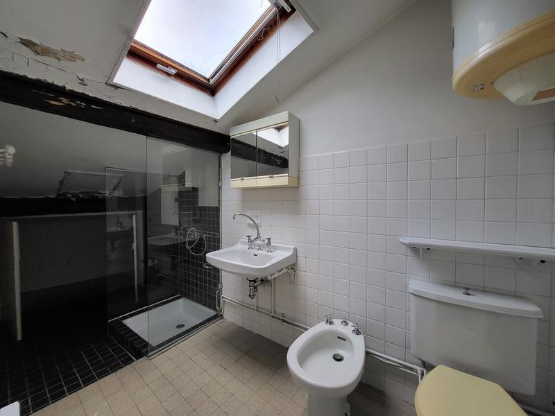 Immeuble mixte - 365 m²