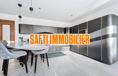 Bastide - 350 m² - 7 pièces