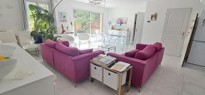 Maison - 111 m² - 4 pièces