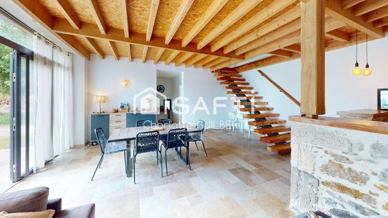 Maison - 265 m² - 6 pièces