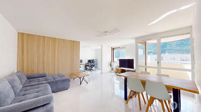 Appartement - 115 m² - 5 pièces