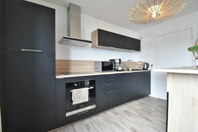 Appartement - 81 m² - 4 pièces